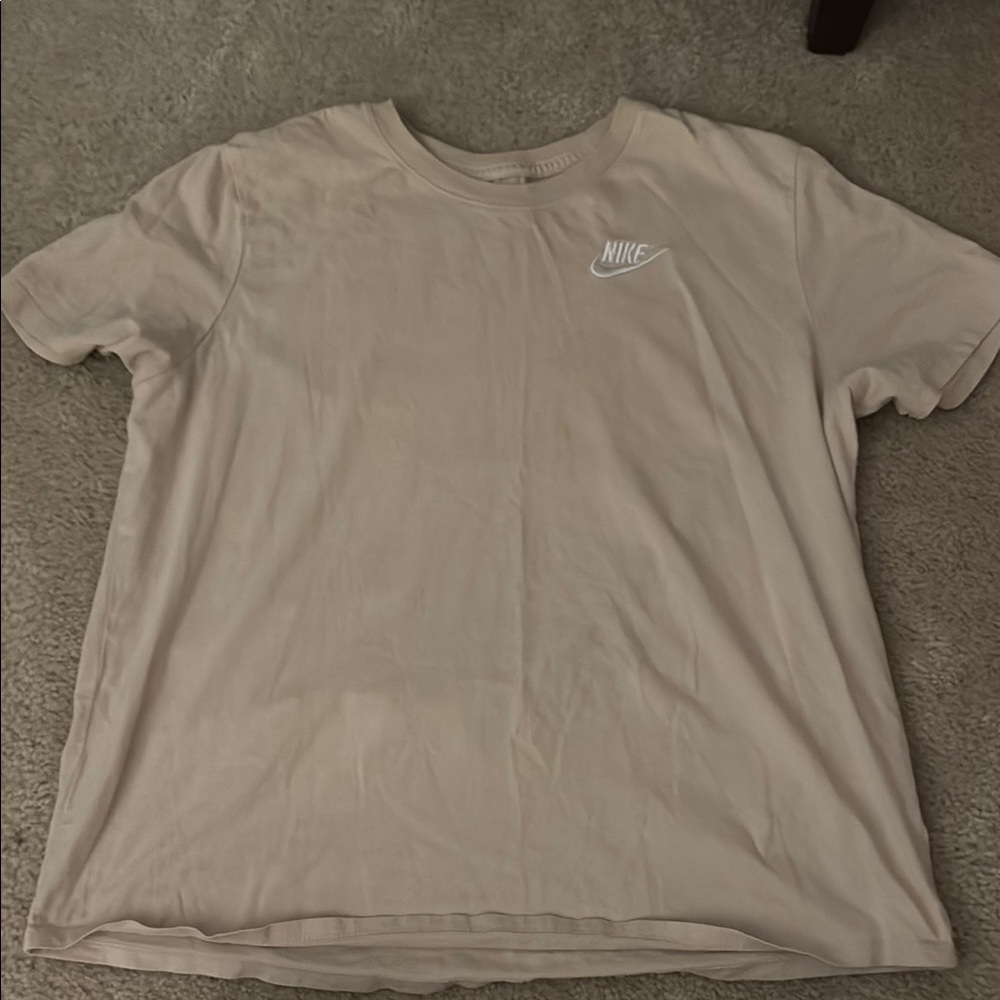 Nike Men's Tan T-Shirt